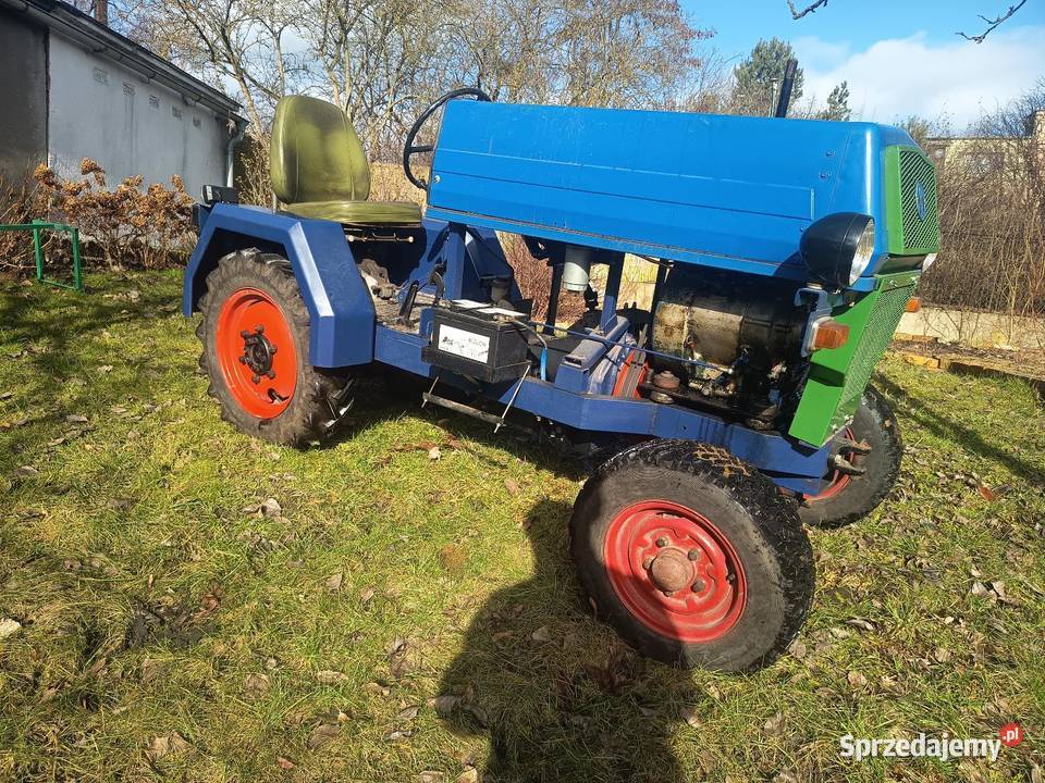 Traktorek traktor ogrodniczy sadowniczy SAM Gozdnica