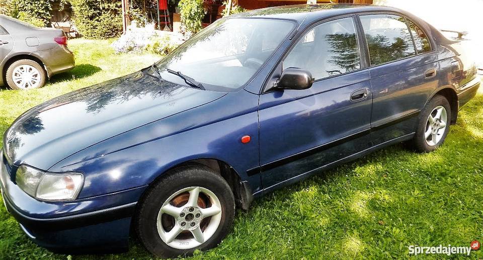 TOYOTA CARINA E 16 XLI Rzeczyca