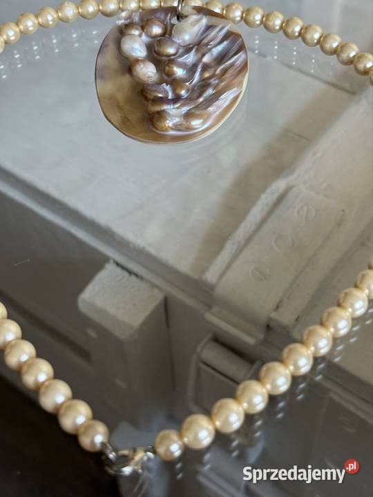 Naszyjnik perły nienarodzone w muszli Bydgoszcz