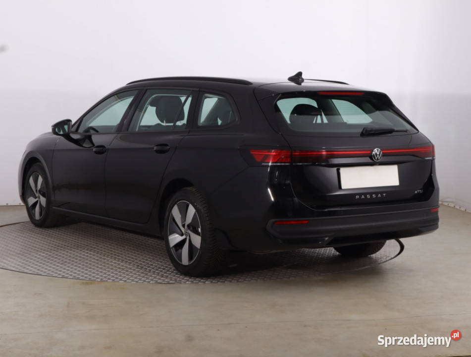 VW Passat 15 eTSI ACT