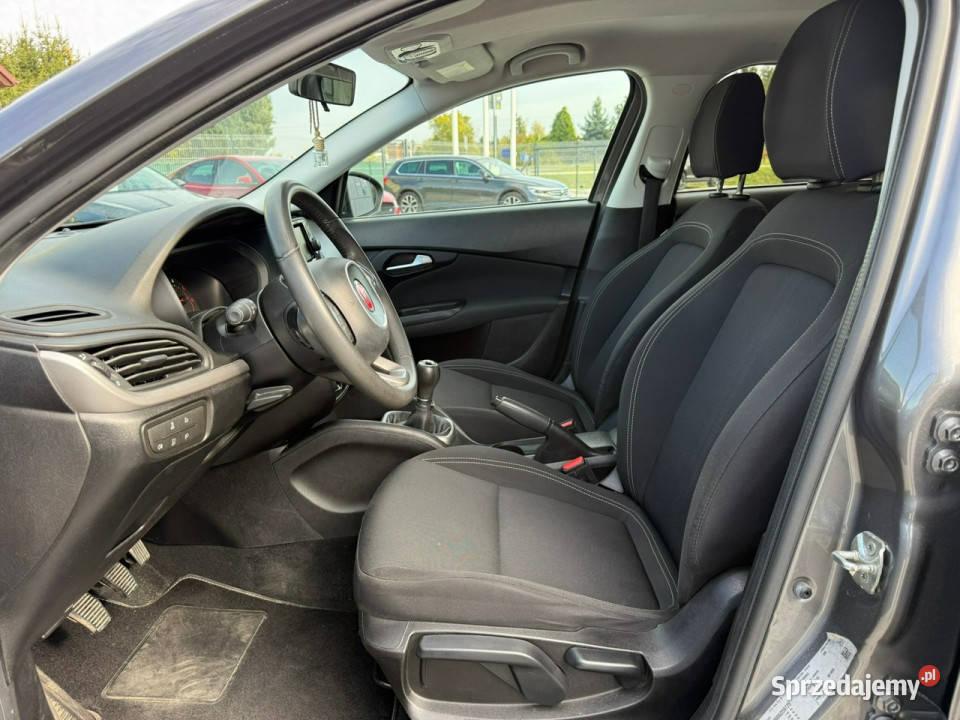 Fiat Tipo 13 16V Multijet 95 2017r 135 II 2016 lakier metallic Wrocław