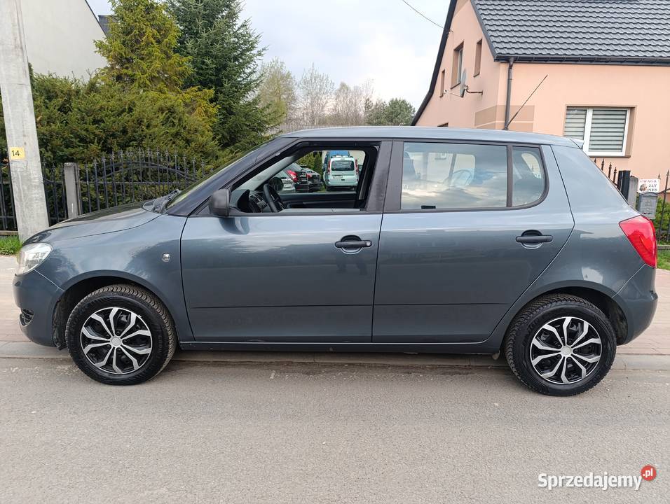 Skoda Fabia 12 benzyna 2015r 1 właściciela z Lgota-Mokrzesz