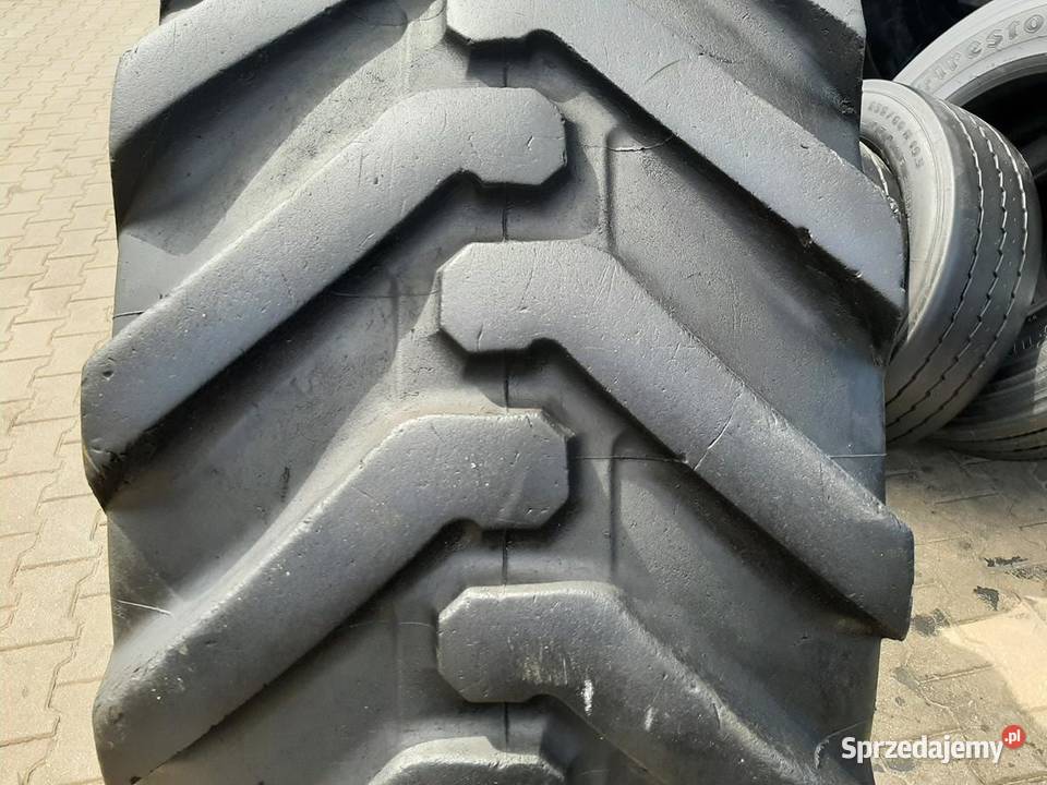 Opona używana rolnicza 2826 28R26 BKT TR390 1000 Opony rolnicze Zaścianki