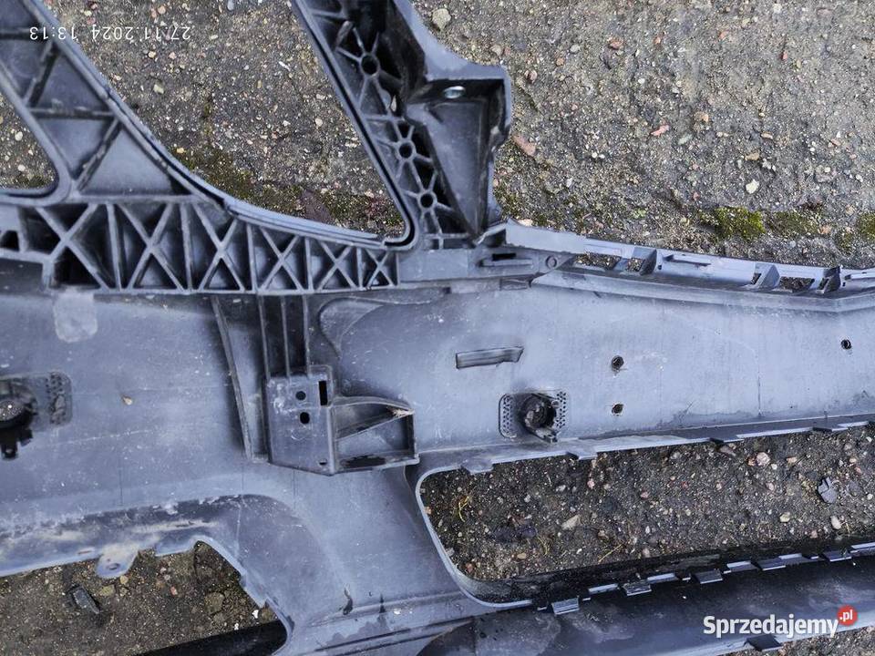 MERCEDES E W212 212 ZDERZAK PRZÓD 0913 osobowe Zderzaki