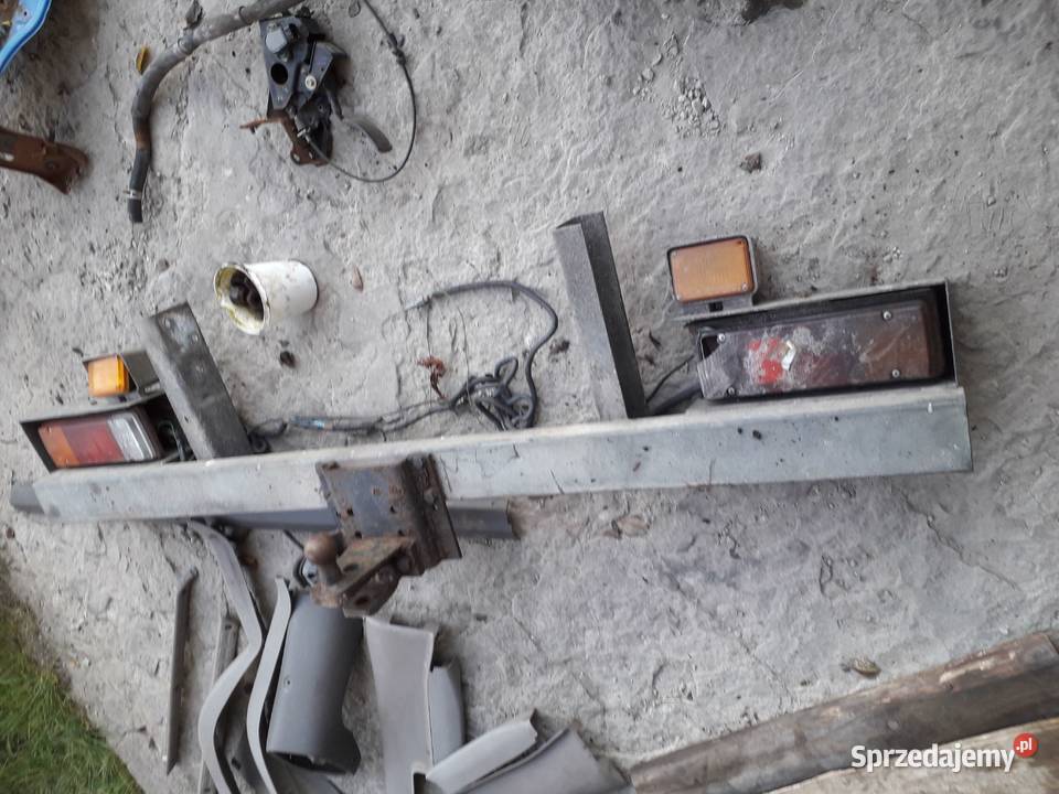 Toyota Dyna 150 2005r 25 25d4 belka tył hak Złoczew sprzedam