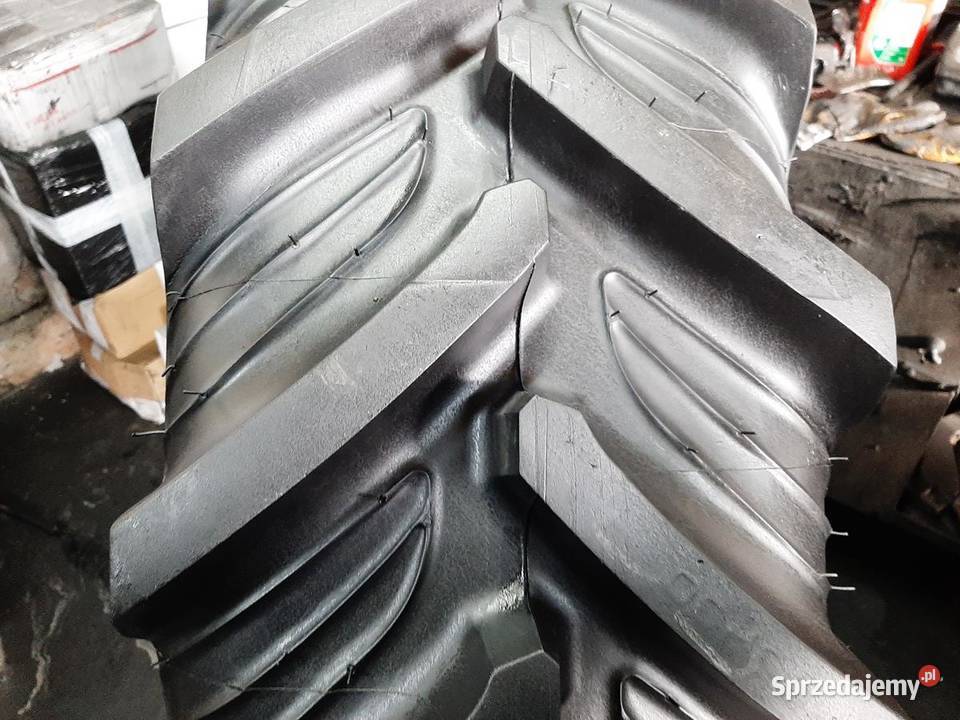 Opona używana rolnicza 16930 169R30 TAURUS POINT Rolnictwo podlaskie Zaścianki sprzedam