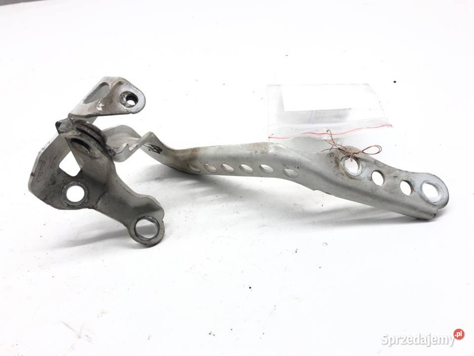 ZAWIAS MASKI PRAWY PRZÓD TOYOTA AYGO II