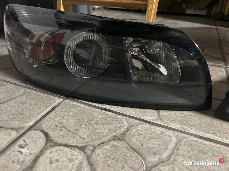 Lampy Volvo c30 2008r Nasielsk