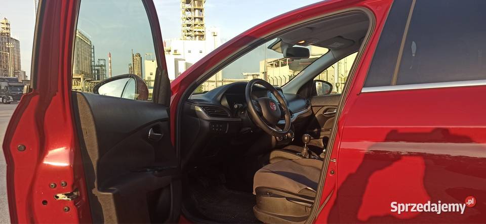 Fiat Tipo bogate wyposażenie podgrzewane fotee