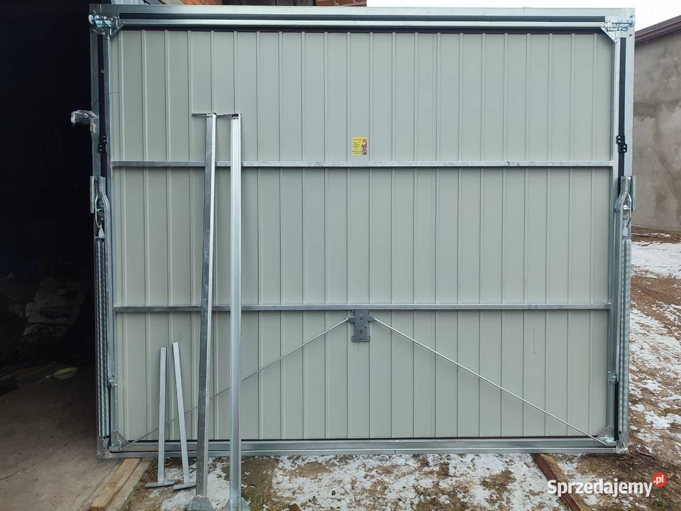 Brama garażowa uchylna Dom i Ogród Lubocz