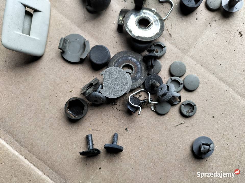 VOLVO S40 V40 SPINKA ZAPINKA ZAŚLEPKA KOŁEK