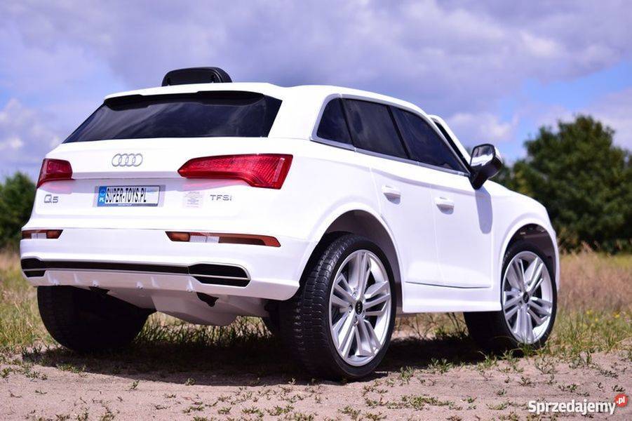 AUDI Q5 MIĘKKIE KOŁA MIĘKKIE SIEDZENIE RADIO FM Toruń