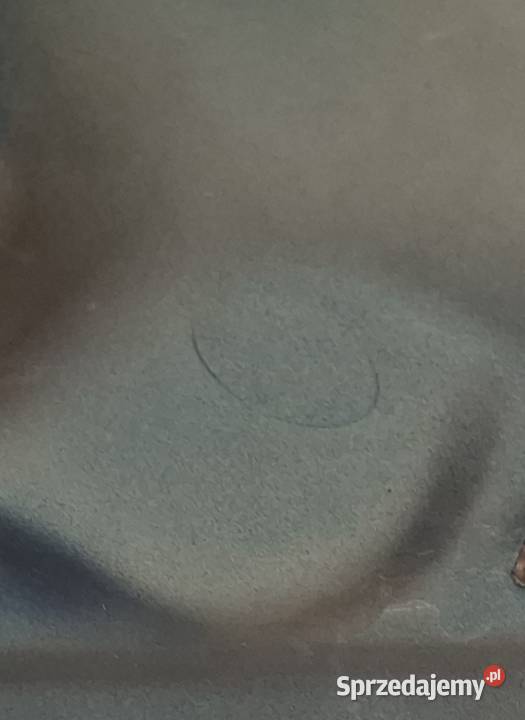 Błotnik Lewy Przód Toyota Yaris 2 osobowe Sandomierz sprzedam