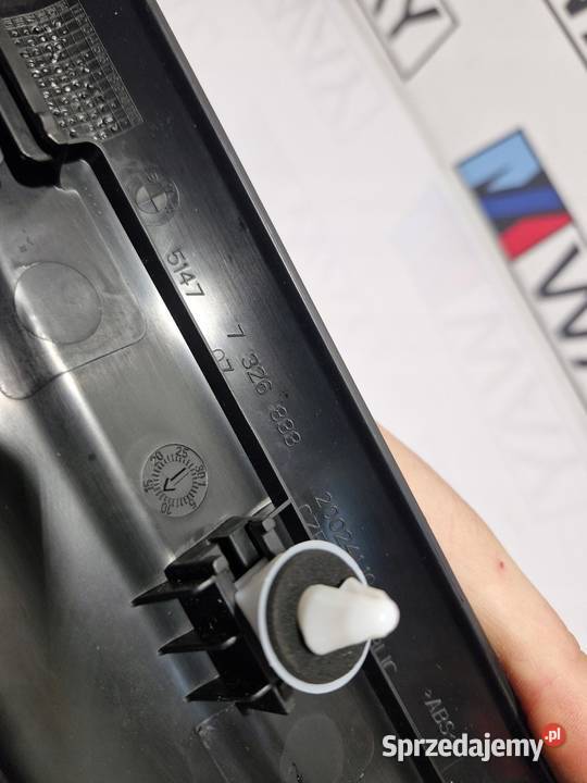BMW X1 F48 OSŁONA LISTWA PROGU PRZÓD PRZEDNIA Karoseria