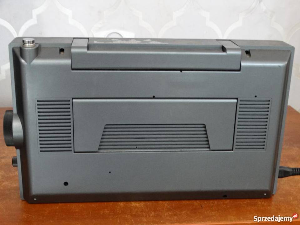 Grundig Satellit 400 radio globalne sprawne Jasło