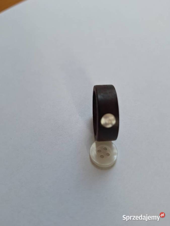 Drewniany pierścionek obrączka z oczkiem piękny Gdańsk