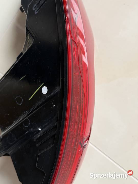 Lampa tylna lewa BMW X4 G02 sprzedam