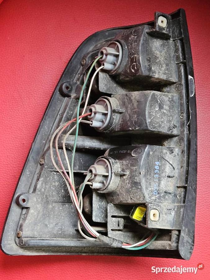 Lampa tylna prawa DEPO Opel Campo Lift 1997 2001 osobowe Turek