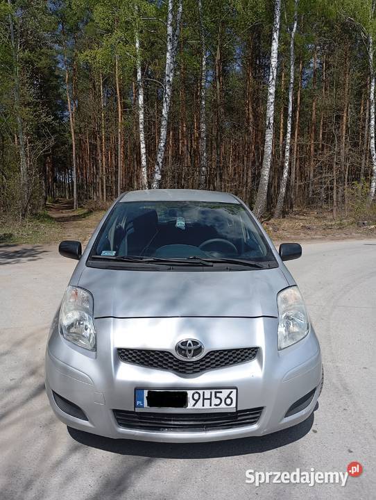 Yaris 2010Lift10bez korozjistan Drzewica