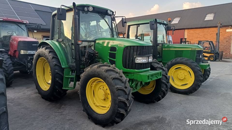 John Deere 6330 z ładowaczem MAILLEUX
