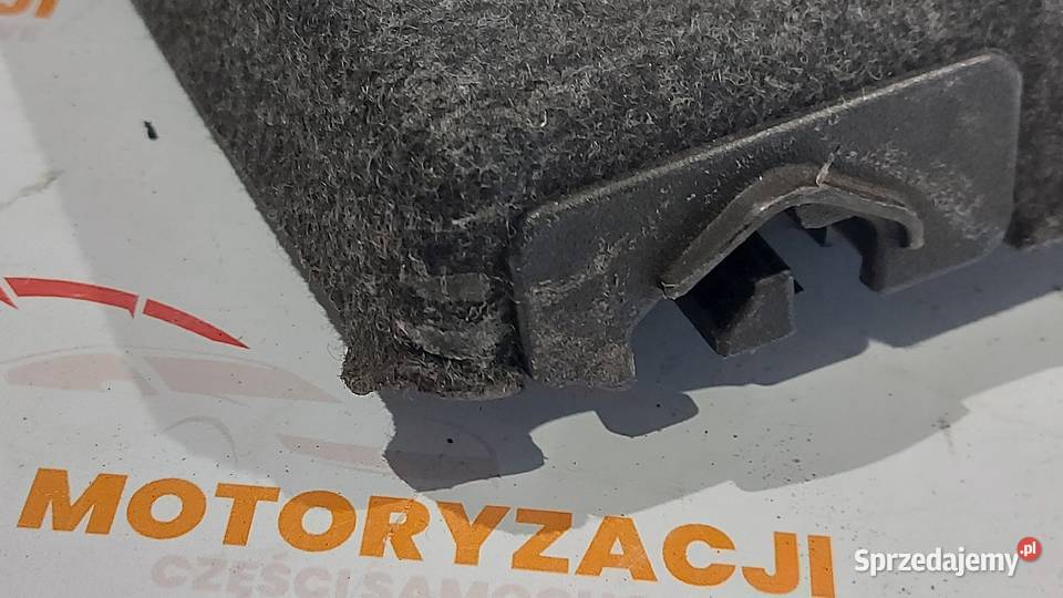 TOYOTA AURIS I 09r Półka bagażnika osobowe Motoryzacja świętokrzyskie Kielce