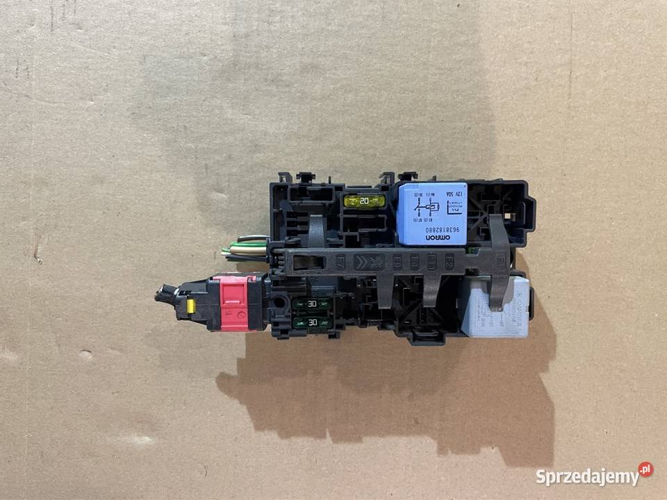 9806192580 skrzynka bezpieczników peugeot 308 II zachodniopomorskie Szczecin sprzedam