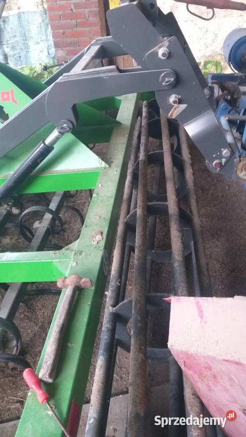 Agregat uprawowo siewny Agregaty Wiszenki