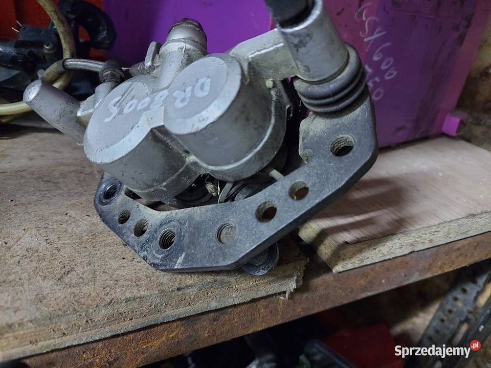 Suzuki DR 800s big zacisk hamulcowy przód Jelenia Góra