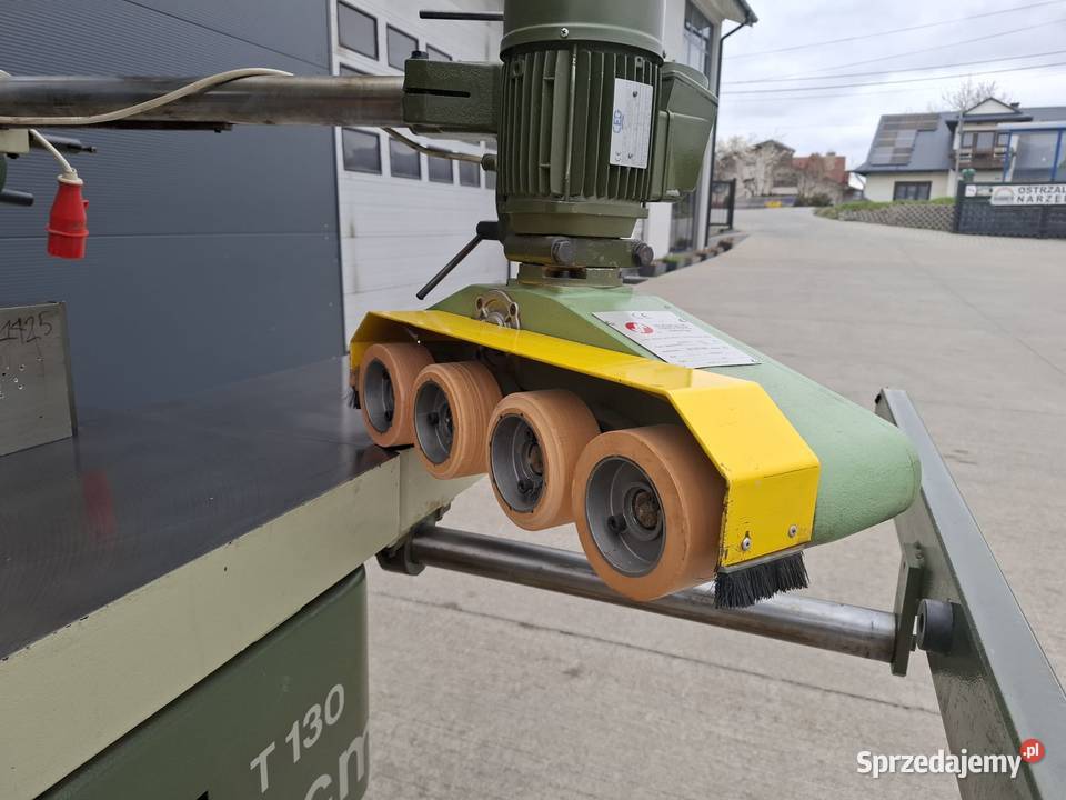 Frezarka dolnowrzecionowa SCM T130 N z posuwem