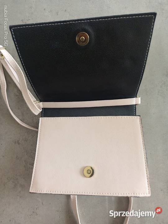 Torebka damska pudrowy róż WYPRZEDAŻ Dla kobiet łódzkie Bełchatów