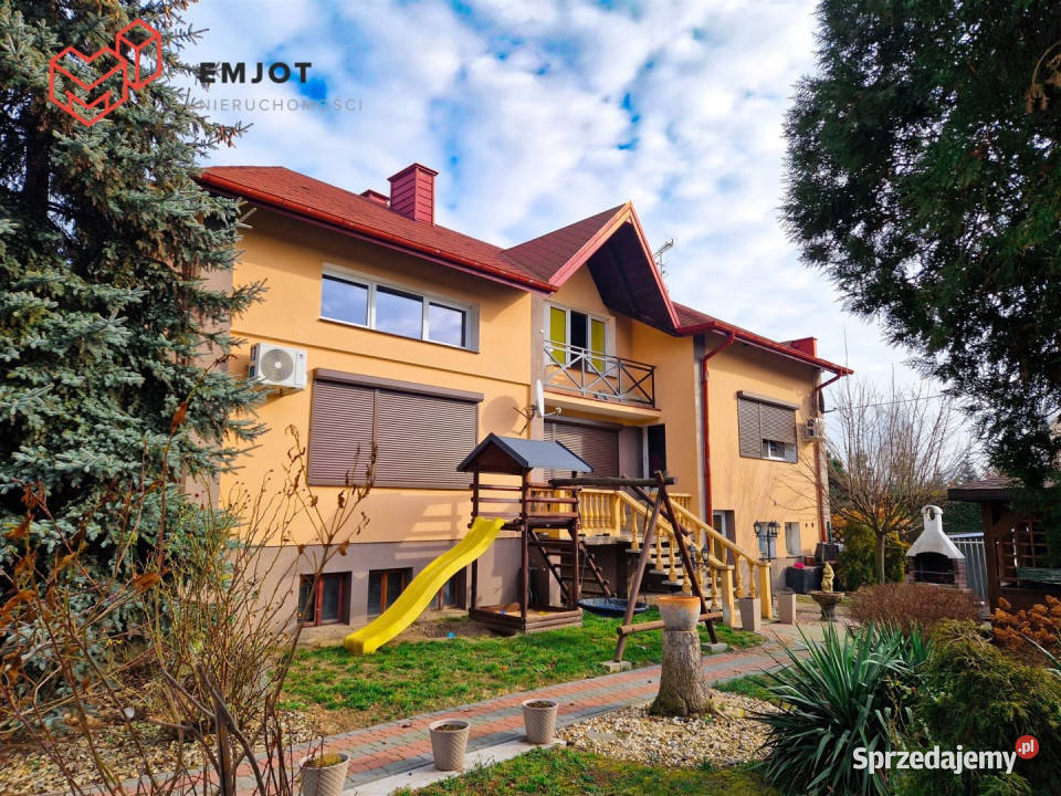Dom wolnostojący Sieradz 652m2 sprzedam