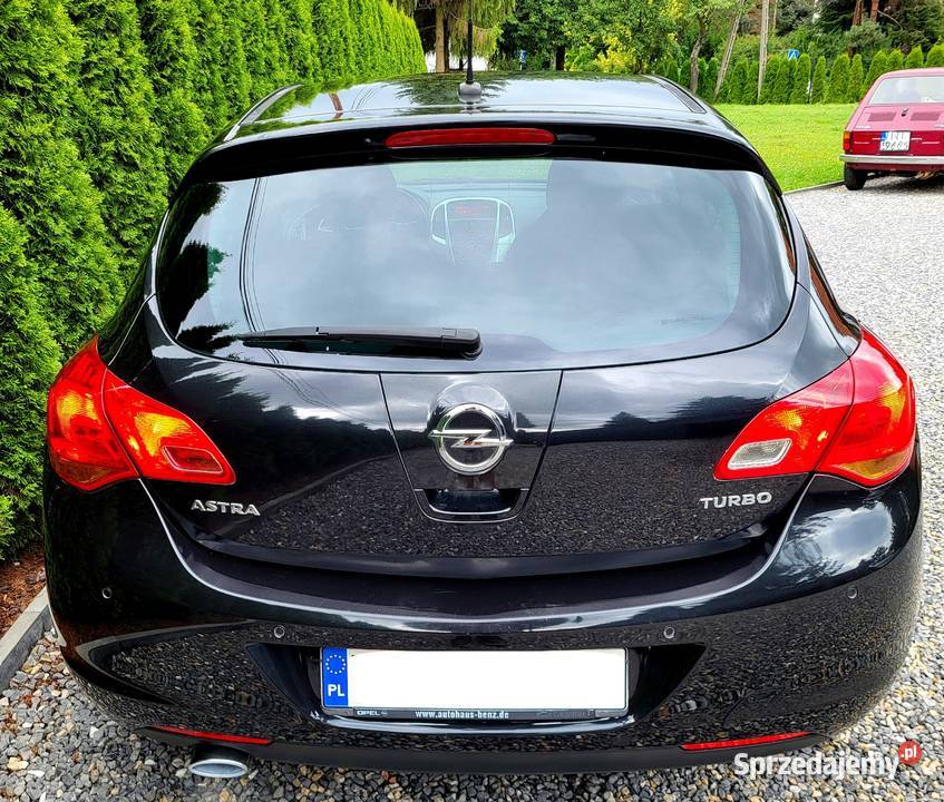 Opel Astra J 14 Turbo Benzyna NISKI PRZEBIEG Kraków sprzedam