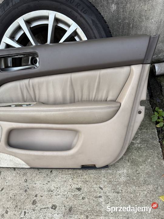 Tapicerka drzwi prawych Lexus LS400 UCF10 boczek Częstochowa