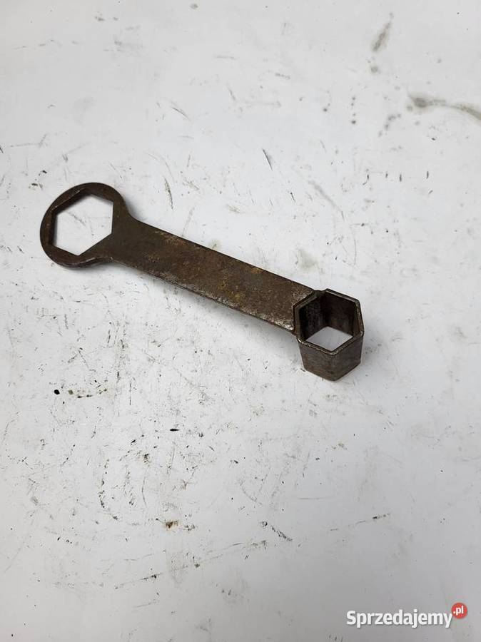 klucz do świec na świece 22 stary model świec Rybnik sprzedam