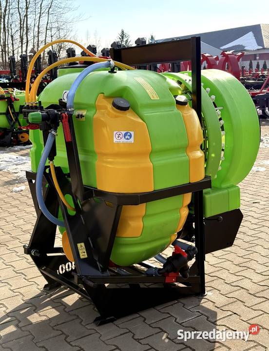 ZAWIESZANY OPRYSKIWACZ SADOWNICZYCH 600l Mierzęcin