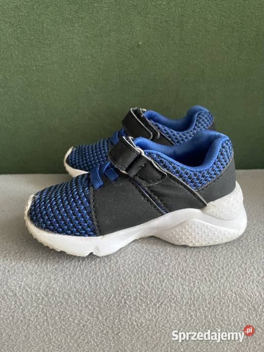 Adidasy dziecięce