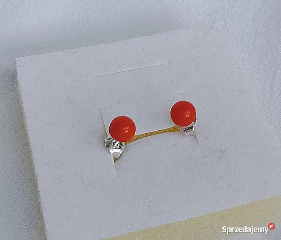 kolczyki srebrne sztyfty z koralem srebro Suwałki
