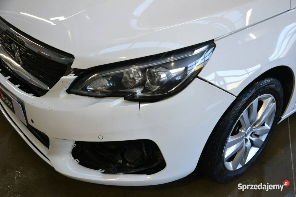Peugeot 308 12 benzyna 110 6biegów tempomat 1200cm3 Kęty