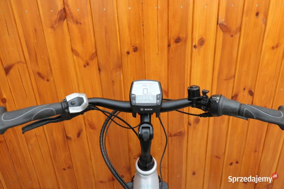 Oferuje piękny rower gwarantujący jazdę w