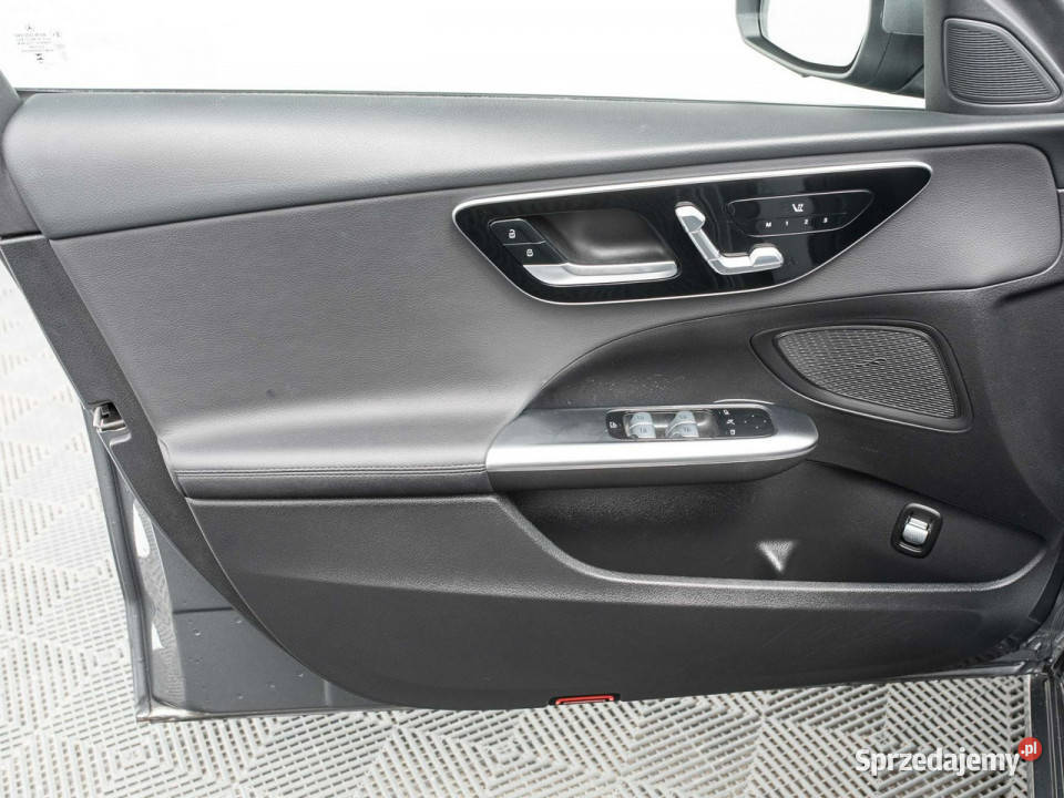 Mercedes C 220 GD4N004220 d mHEV 4Matic Pępowo