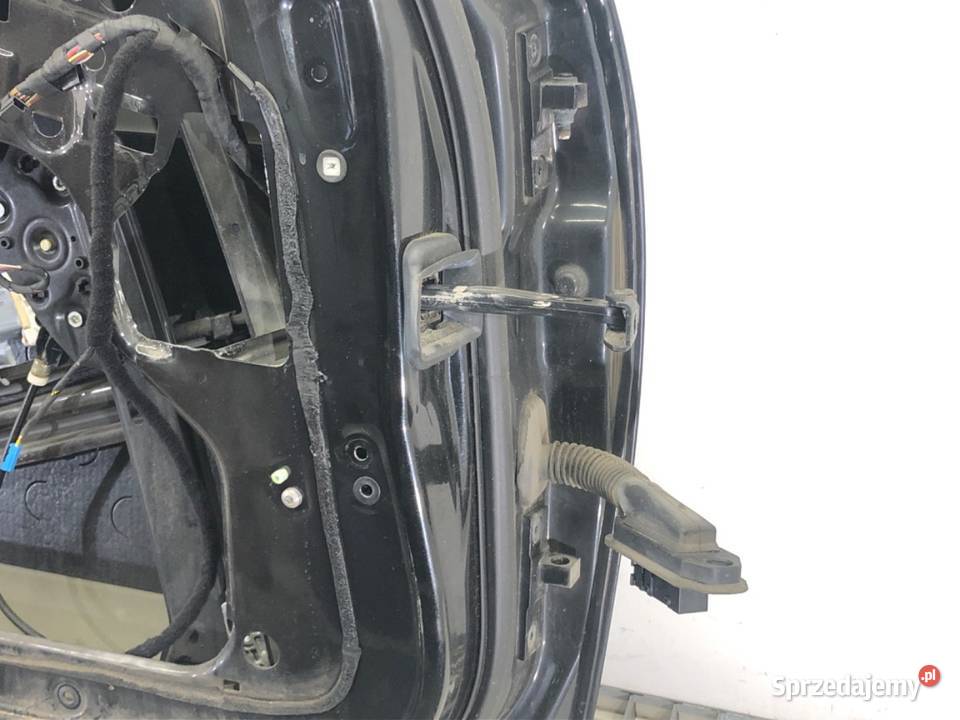 DRZWI LEWY PRZÓD BMW E60 SedanLimuzyna 0310 osobowe Drzwi podkarpackie