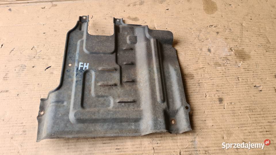 Suzuki Ignis FH 0003 blacha osłona silnika obok Legnica