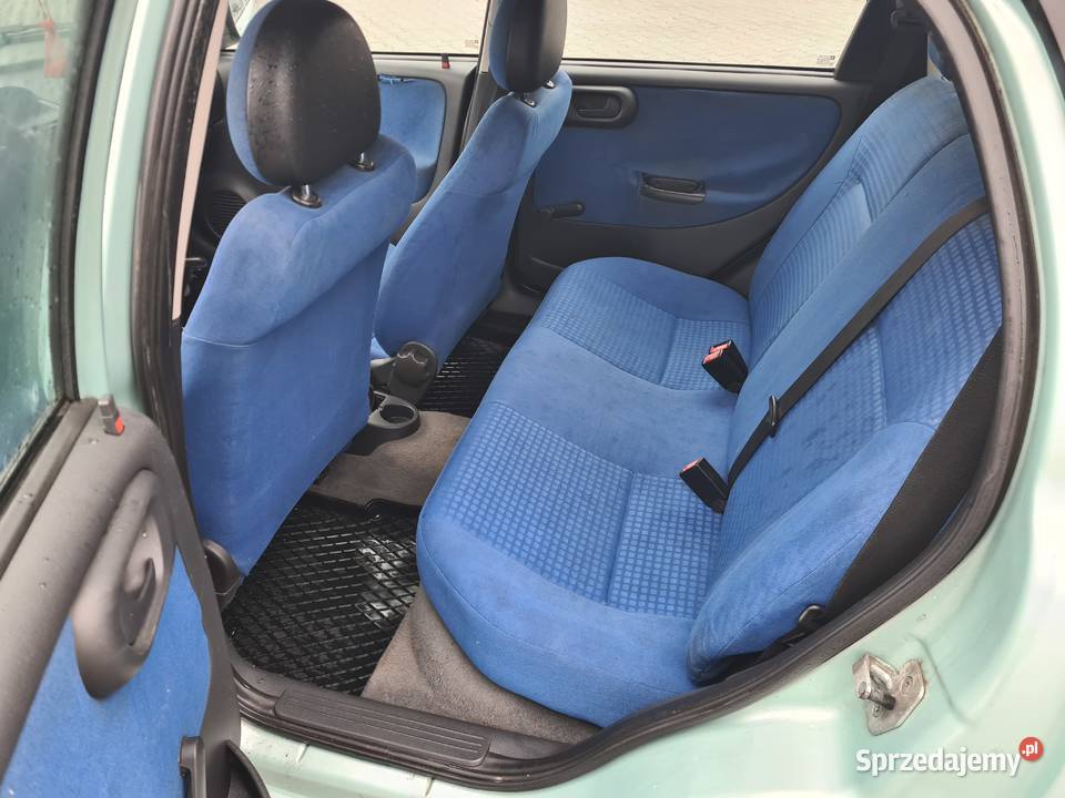 Opel Corsa C 17 DTI 755 DrzwiBez Bujaków