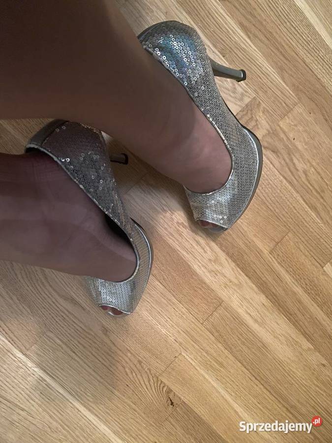 Szpilki srebrne cekiny Warszawa