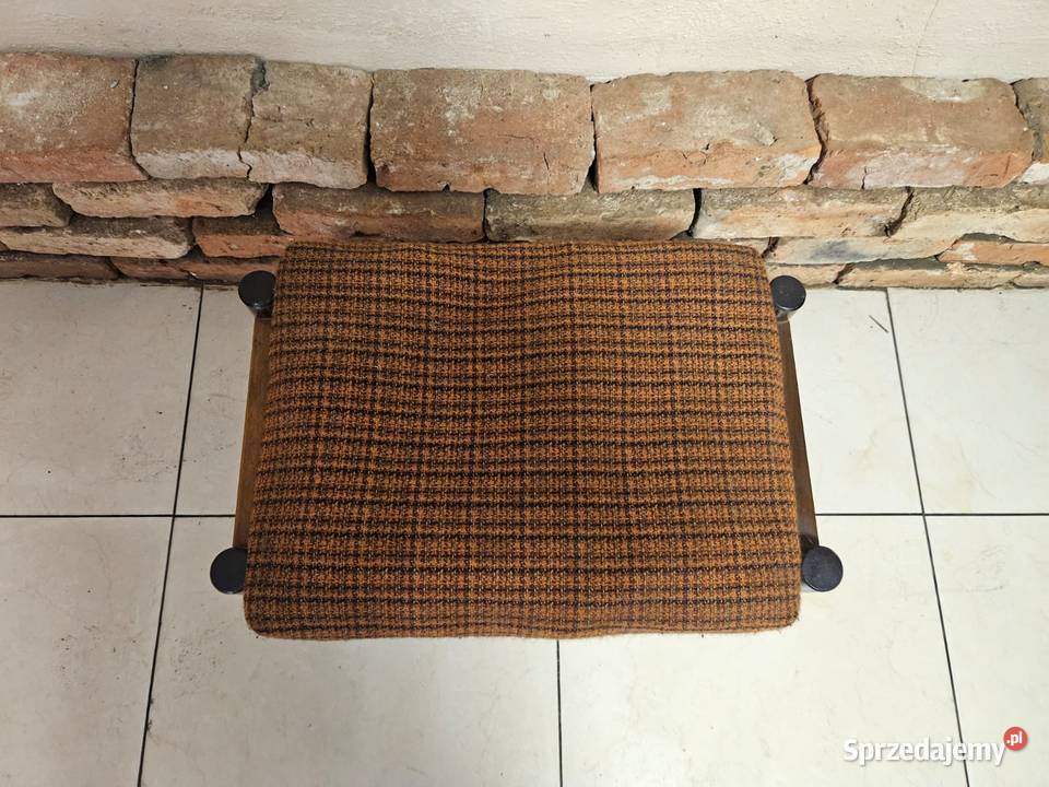 Taboret TAPICEROWANY PRL mocna konstrukcja Pszczyna