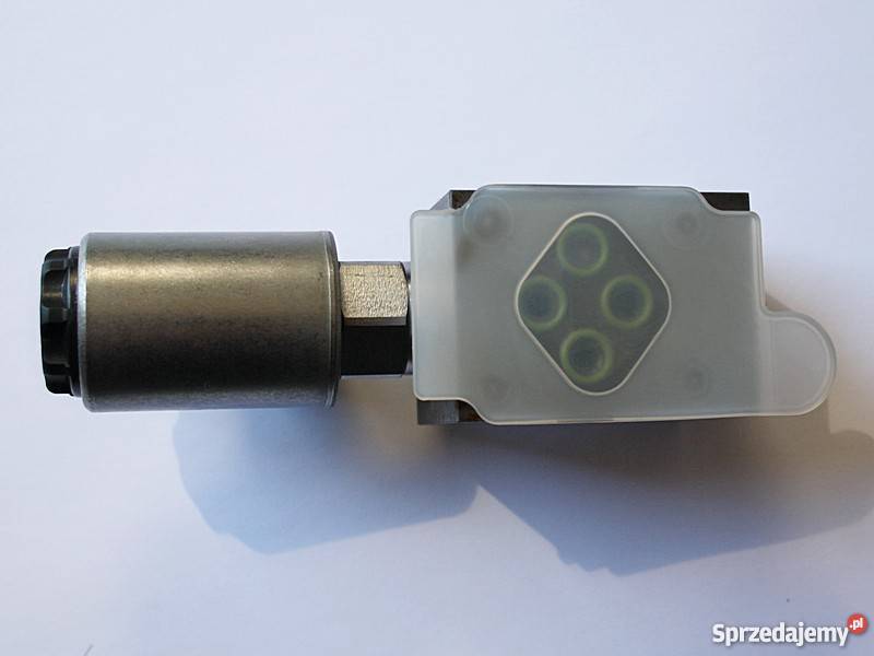 Zawór hydrauliczny blokpilotcewka HYDAC L5343301 Rok produkcji 2009 Stalowa Wola