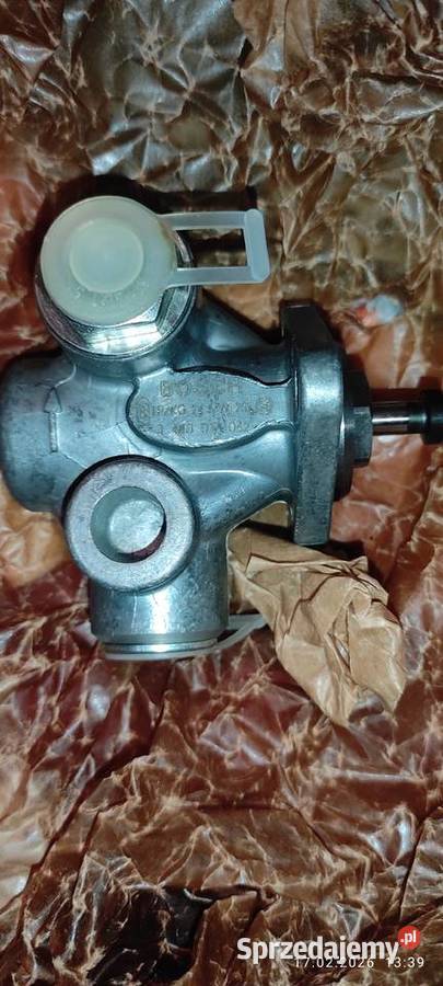 Pompa paliwa MAN IVECO BOSCH 0 440 017 032 Żory sprzedam