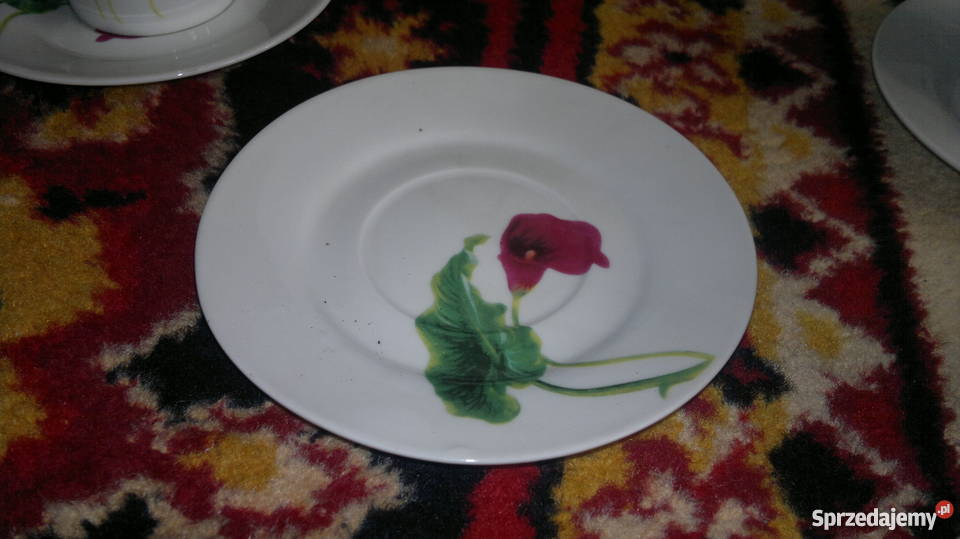 Kubki spodeczki serwis kawowy