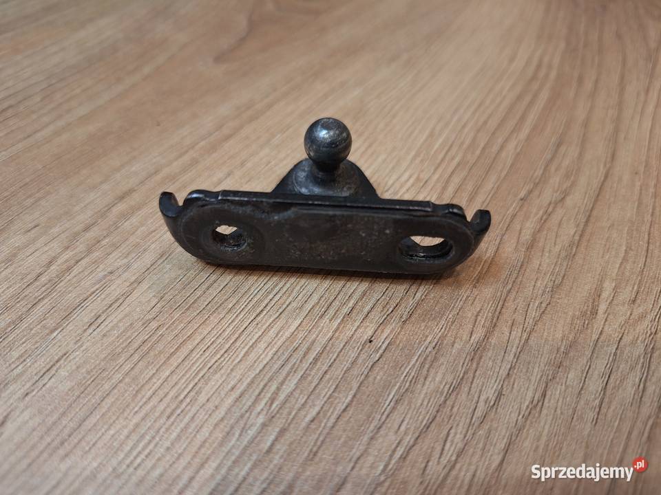 Lexus RX II mocowanie siłownika klapy 6894548030 Toruń