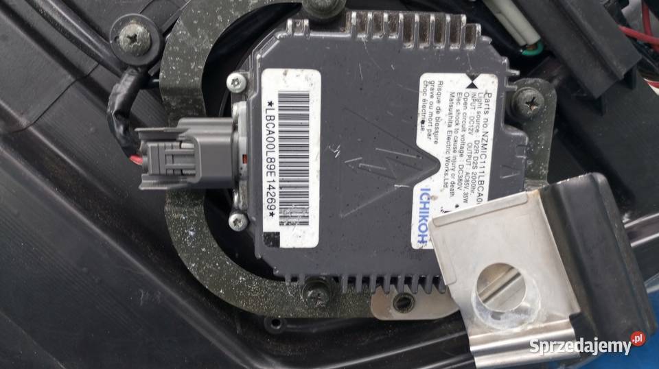 LAMPA REFLEKTOR LEWY PRZÓD INFINITI M35 M45 Nowy Tomyśl